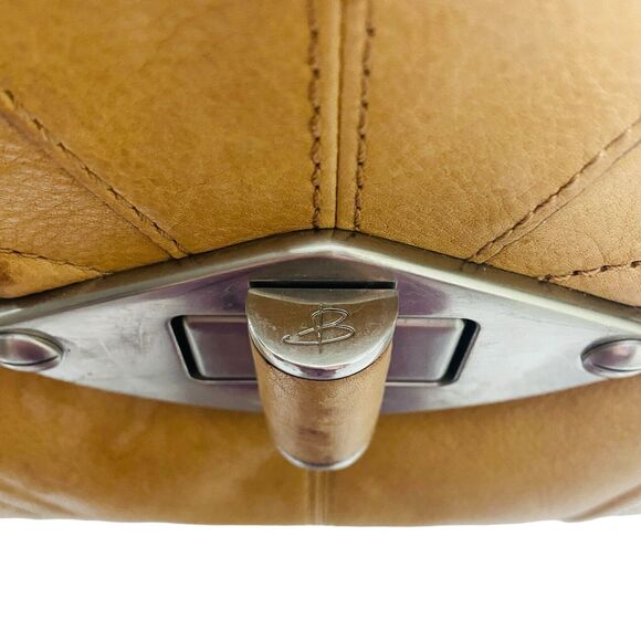 B. Makowsky Leather Crossbody Bag Brown Caramel 10x9” Zipper Closure 23" Strap - Picture 11 of 14